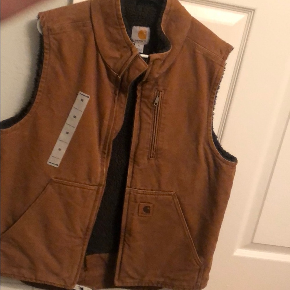 Men’s Carhartt vest